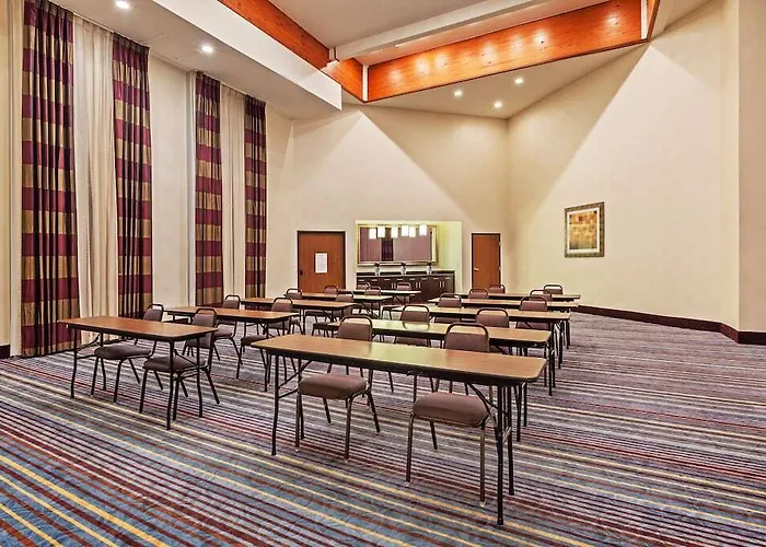 Holiday Inn Express Hotel & Suites Houston-Downtown Conv Ctr